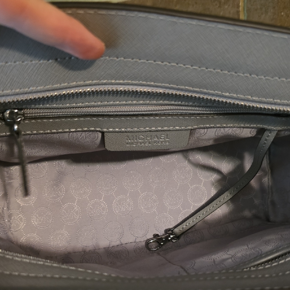 Michael Kors‎ Selma Silver Satchel Purse w/Handles Removable Shoulder Strap - Picture 10 of 10
